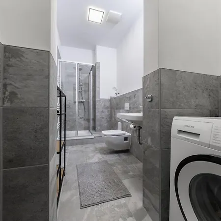 Modernes Im Zentrum Von Apartamento
