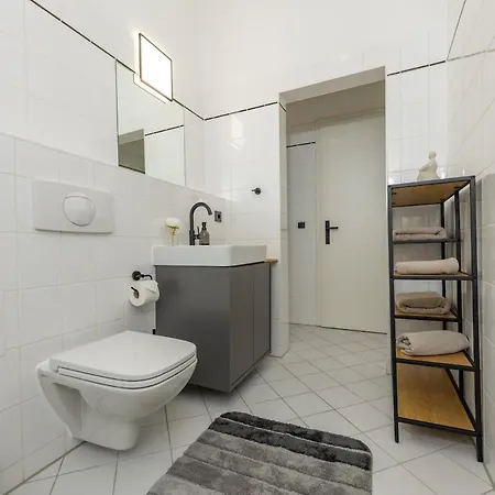 Modernes Im Zentrum Von Apartamento