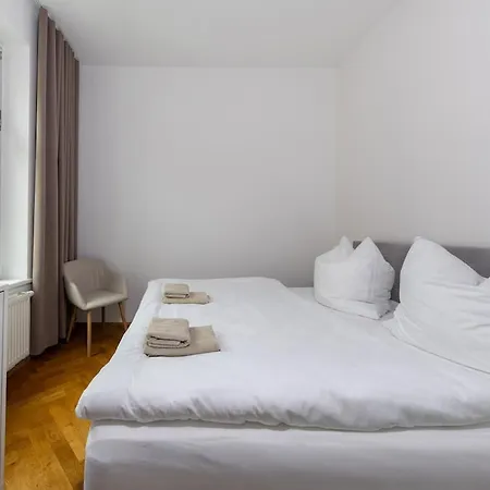 Modernes Im Zentrum Von Apartamento