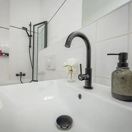 Modernes Im Zentrum Von